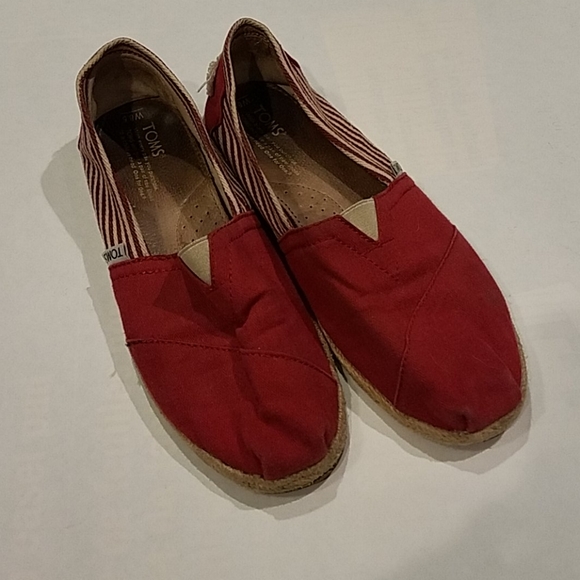 TOMS red striped canvas Espadrille shoes Size 8.5 - Picture 1 of 5